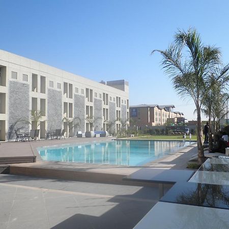 Aquarian Tide Hotel Gaborone Luaran gambar