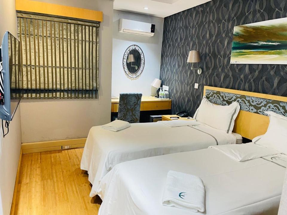 Aquarian Tide Hotel Gaborone Luaran gambar