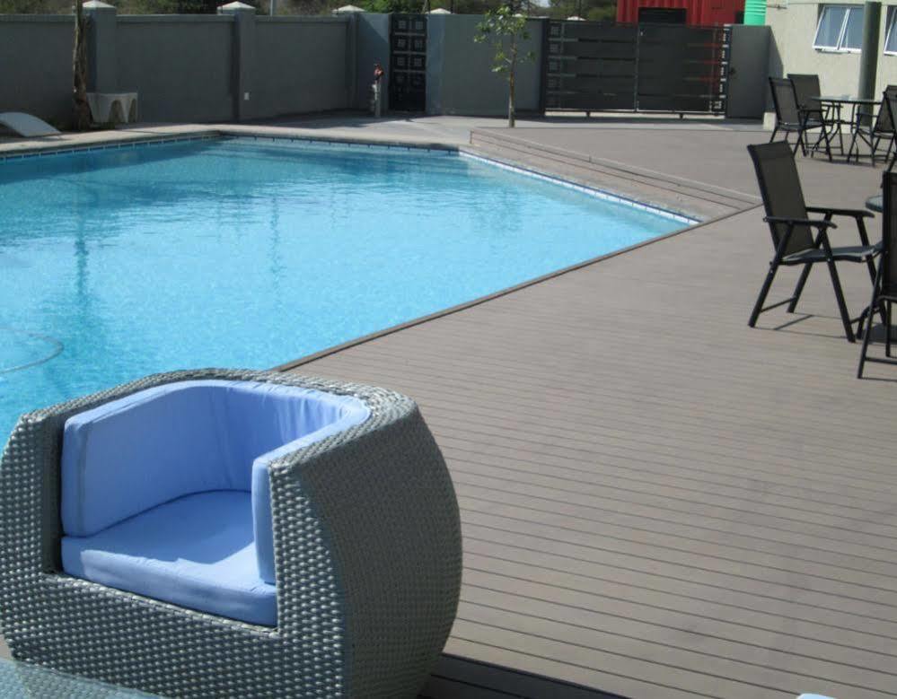 Aquarian Tide Hotel Gaborone Luaran gambar